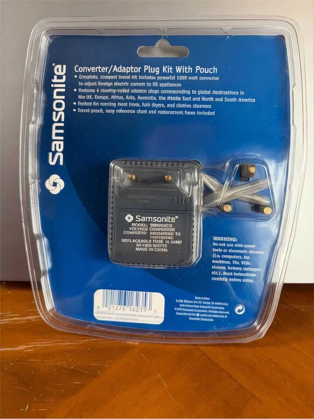 Samsonite Converter Adaptor International Plug Kit w/ Travel Pouch ‎ NEW